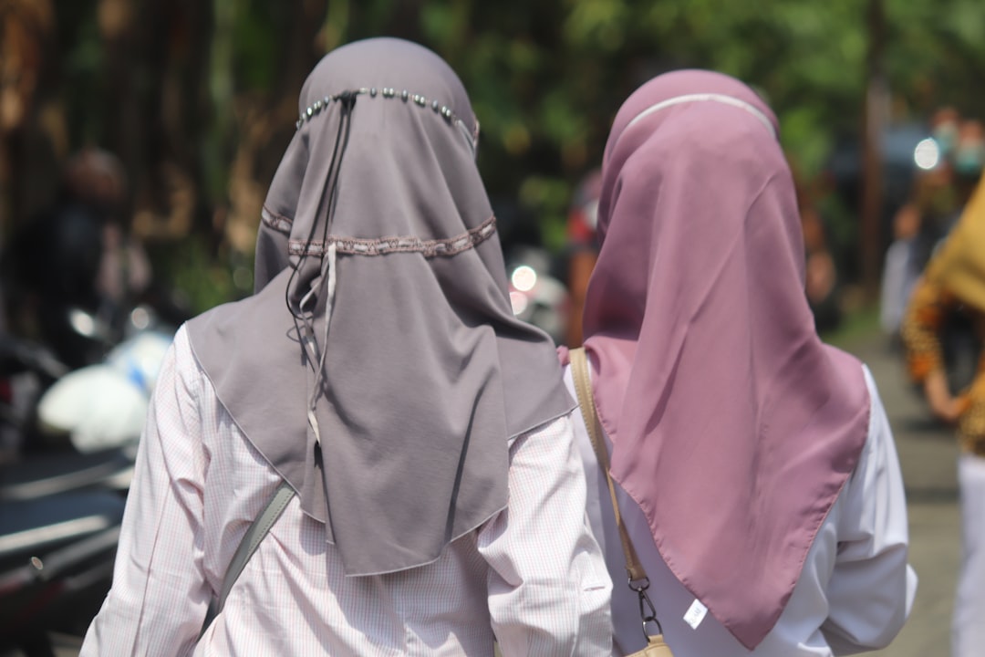 Photo head scarf